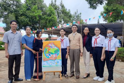 Niềm vui tham dự Hoạt động trải nghiệm tuyên truyền, bảo vệ môi trường của thầy trò Trường THCS Đinh Tiên Hoàng.